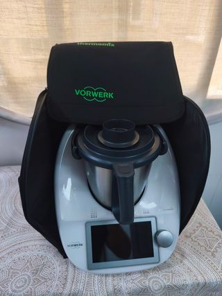 Thermomix TM6 + Accesorios + Funda
