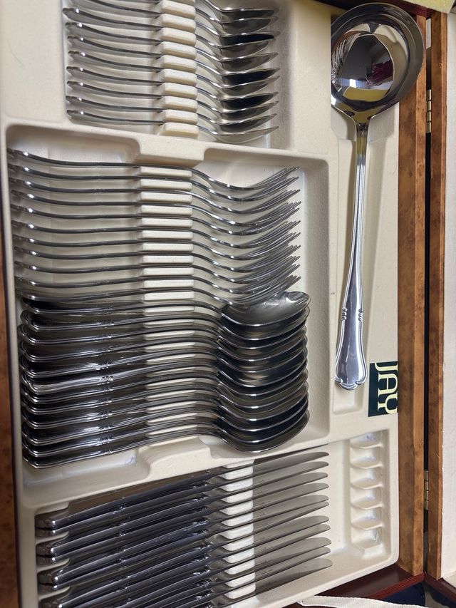 Juego de cubertería JAY