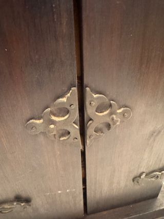 Capilla icono madera relieve