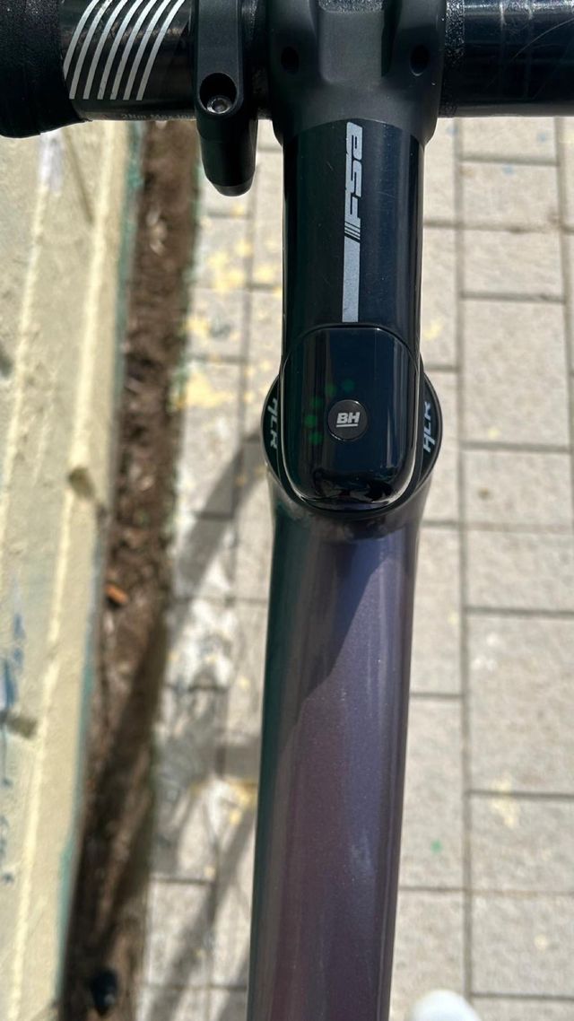 Bicicleta BH CORE Eléctrica talla MD