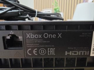 Xbox One X Negra