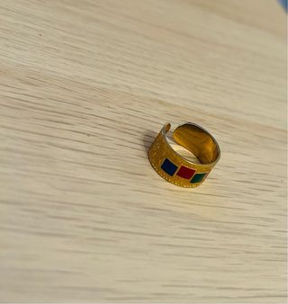 Anillo Mayte Cuéllar Dorado Multicolor Ajustable