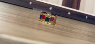 Anillo Mayte Cuéllar Dorado Multicolor Ajustable