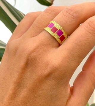 Anillo Mayte Cuéllar Dorado Multicolor Ajustable