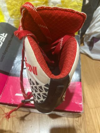 Bota de hockey sobre patines Menghini