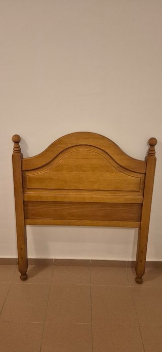 Cabecero de madera