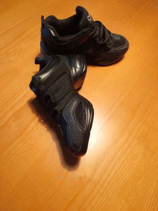 Zapatillas de ballet negras