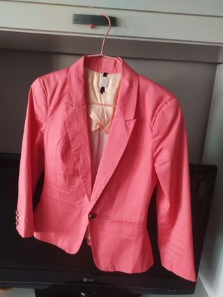 Americana Bershka rosa