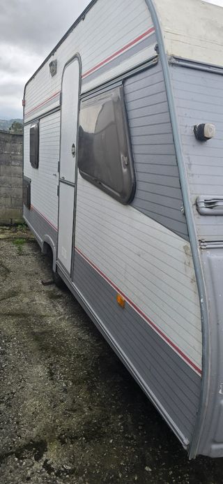Caravana Moncayo Alhambra 430 Oro 