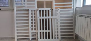 Cuna de bebé blanca