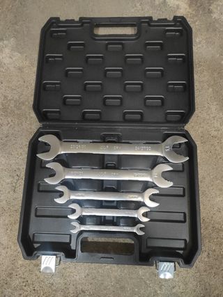 Juego de llaves fijas