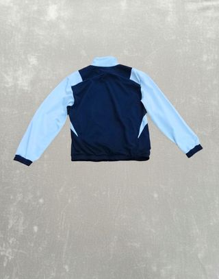 Chándal Kelme blanco y azul