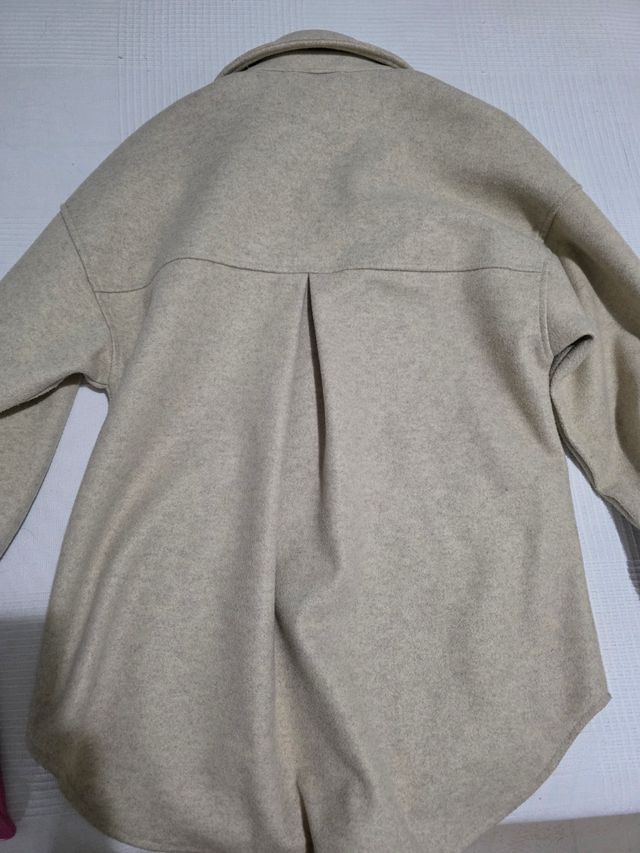 Sobrecamisa Oversize Stradivarius