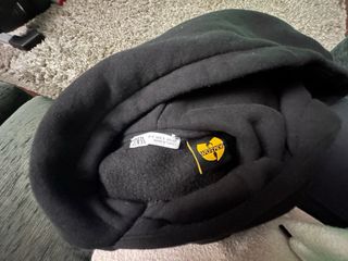 SUDADERA NEGRA WU-TANG Zara S