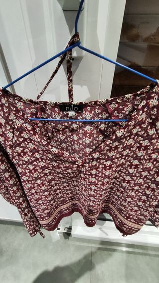 Blusa estampada manga tres cuartos