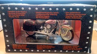Maisto 1/18 Harley Davidson Flsts Haritage