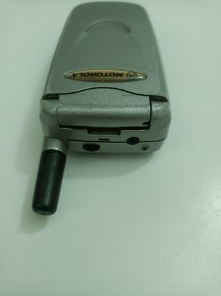 Cellulare Motorola Vintage MC2-41E12 non testato.