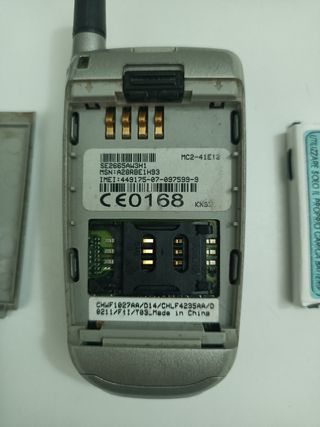 Cellulare Motorola Vintage MC2-41E12 non testato.