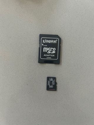 2x Cartões Memória 16GB Kingston Toshiba