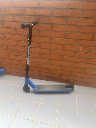 Patinete infantil azul