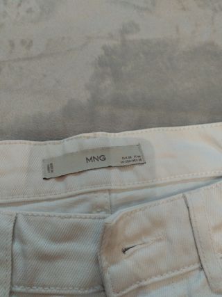 Pantalón corto vaquero blanco