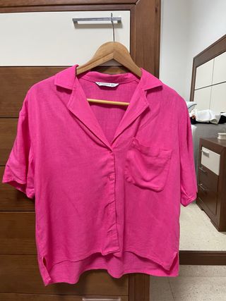 Camisa oversize Stradivarius rosa