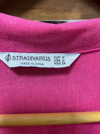 Camisa oversize Stradivarius rosa