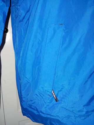 Chaqueta cortavientos azul DECATHLON unisex