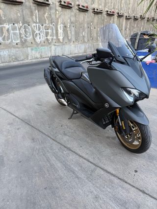 Yamaha TMAX 560 Tech MAX 2021
