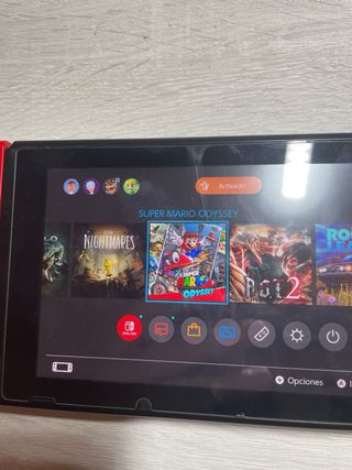 Nintendo Switch edición Mario Oddisey (lo incluye)