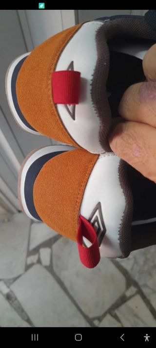 Scarpe sportive Umbro blu/marrone taglia 43