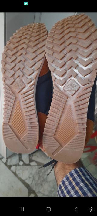 Scarpe sportive Umbro blu/marrone taglia 43