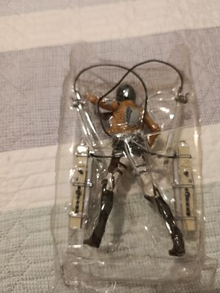 Figura Mikasa Ackerman McFarlane Toys