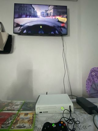 Xbox 360 + Mando + Juegos