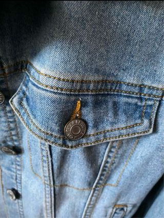 CAZADORA VAQUERA PULL AND BEAR CHICA TALLA S