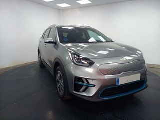 Kia e-Niro 150kW Emotion 204CV - 460KM AUTONOMIA