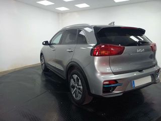 Kia e-Niro 150kW Emotion 204CV - 460KM AUTONOMIA