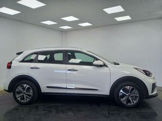 Kia e-Niro DRIVE 204CV - 460KM AUTONOMIA
