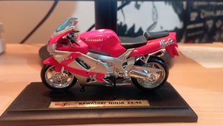 Maisto 1/18 Kawasaki Ninja ZX-9R Completa