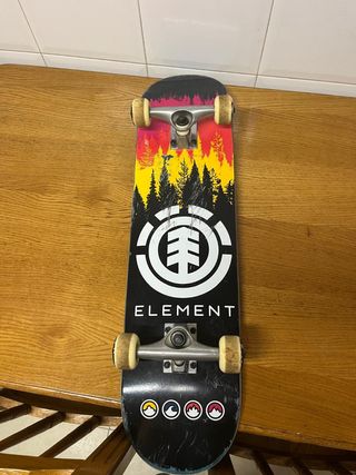 Skate Element con diseño de bosque