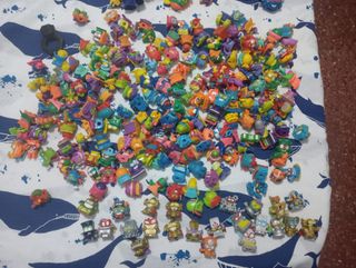 Colección Superthings