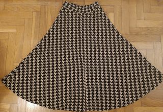Falda midi Zara estampado pata de gallo talla M