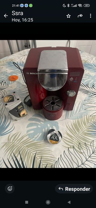 Cafetera Bosch Tassimo Roja