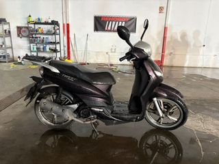 Peugeot Tweet 125cc 2015
