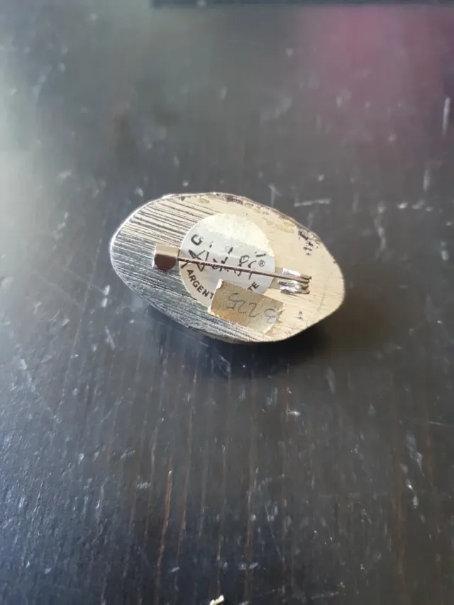 Spilla con oggetto 2 scarpe