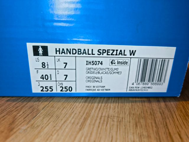 Adidas Spezial Gris y Blanco