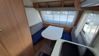 Caravana Adria Aviva 370 DD