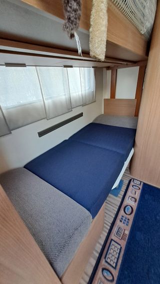Caravana Adria Aviva 370 DD