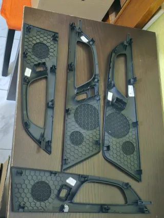 Embellecedores altavoces Volvo XC60 V60 S60