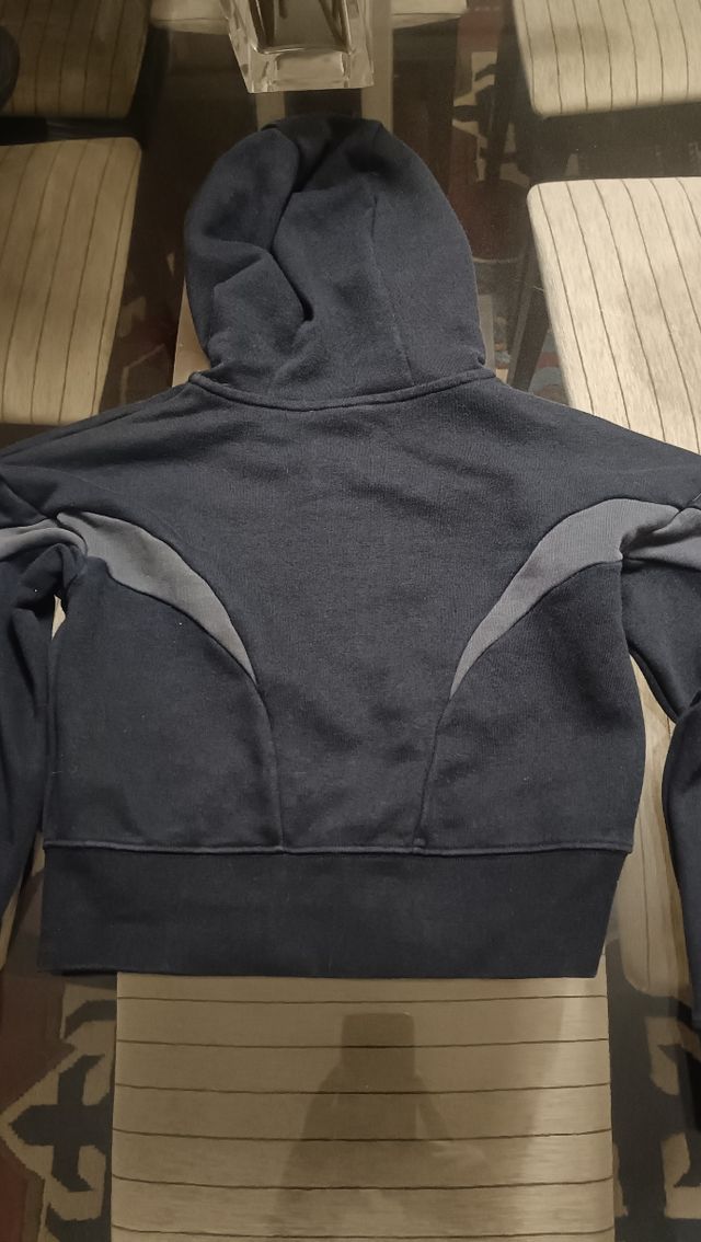 Sudadera Nike corta niña T. 138-137cm